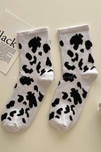 Lamelif İnek Desenli Kolej Çorap