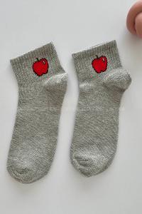 Modalamelif Elma Desenli Gri Tenis Çorap