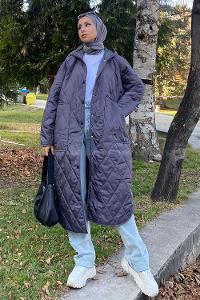 Modalamelif Kapitone Desenli Kapüşonlu Çift Cepli Mont Füme