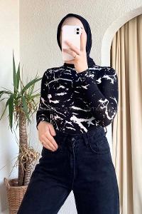 Black-2 Medium Crew Neck Long Arm Cotton Body
