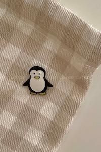 Lamelif Penguen Desen Demir Broş