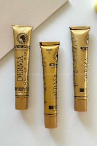 03-en Foundation Cream