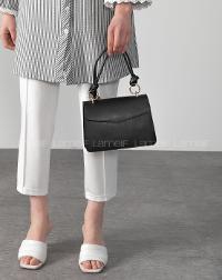 Black Buckle Skin Hand Bag Arm Bag Bag