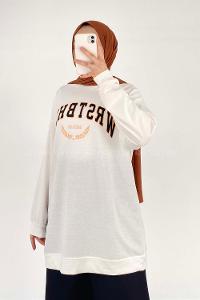 Lamelif Bisiklet Yaka Wrstbhvr Berlin Yazı Baskılı Sweat Ekru