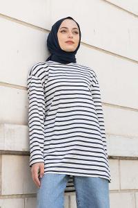 Navy Blue Crew Neck Long Arm Unprinted Sweatshirt