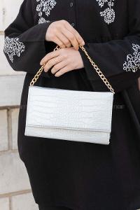 White Buckle Skin Hand Bag Bag