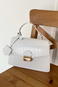 White Buckle Skin Hand Bag Bag