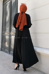 Black Crew Neck Ayrobin Unprinted Dresess