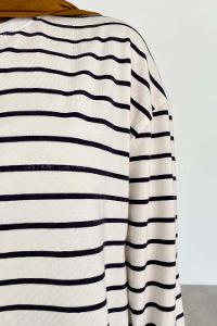 Ecru Navy Blue Crew Neck Long Arm Unprinted Sweatshirt