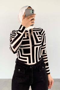 Black-3 Crew Neck Body