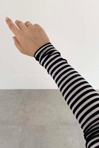 Lamelif Bisiklet Yaka Çizgili Body Siyah Beyaz