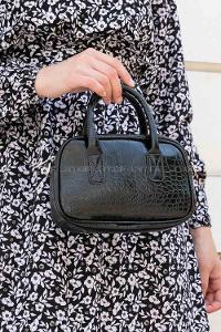 Black Buckle Skin Hand Bag Bag