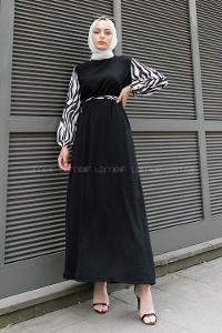 Black Crew Neck Ayrobin Printed Dresess