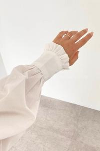 White Shirt Collar Long Arm Cotton Unprinted Shirt