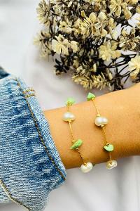 Green Belted Gold Straight Wristband