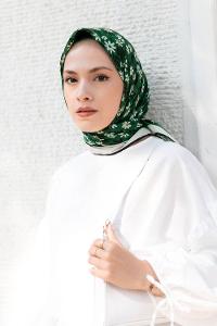 Emerald Green Cotton Fabric Straight Shawl