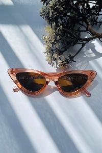 Brown With Milk Glasses