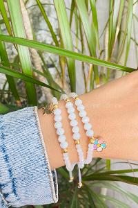 White Belted Gold Straight Wristband