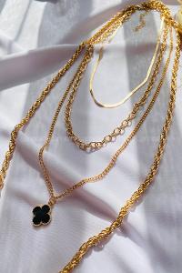 Gold Gold Straight Necklace