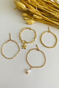 Gold-7 Belted Gold Straight Wristband