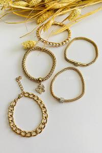 Gold Belted Gold Straight Wristband