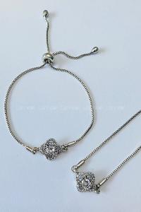 Silver Belted Gold Straight Wristband