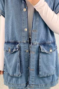 Light Blue Shirt Collar Half Arm Arm Buttoned Denim Unprinted Vest