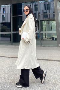 Cream Reglan Sleeveless Arm Without Accessories Poplin Fabric Trench Coat