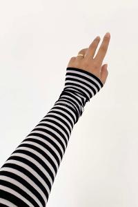 Lamelif Yarım Balıkçı Yaka Çizgili Body Siyah-Beyaz