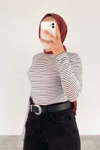 Lamelif Yarım Balıkçı Yaka İnce Çizgili Body Beyaz