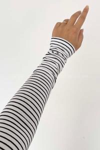 Lamelif Yarım Balıkçı Yaka İnce Çizgili Body Beyaz