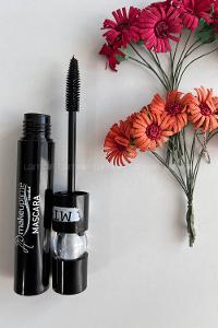 Black Mascara