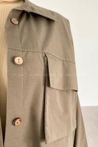 Khaki Shirt Collar Long Arm Cotton Unprinted Shirt
