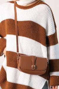 Lamelif Tokalı Çapraz Askılı Kadın Çanta Taba