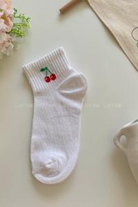 Lamelif Kiraz Desenli Beyaz Çorap
