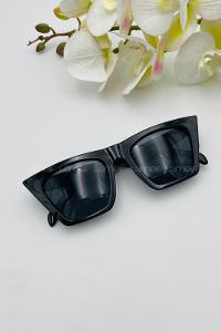 Lamelif Siyah Cat Eye Güneş Gözlüğü