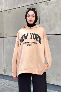Lamelif Newyork Baskı Detaylı Kapüşonlu Sweatshirt Sütlükahve