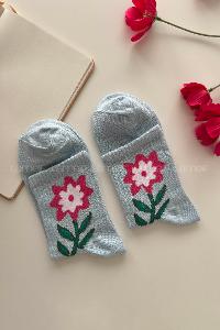 Lamelif Çiçek Desen Kolej Çorap