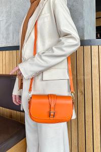 Lamelif Tokalı Çapraz Askılı Kadın Çanta Turuncu