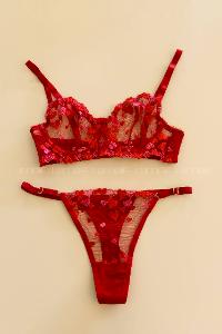 Red Cotton Fabric Underwire Support 