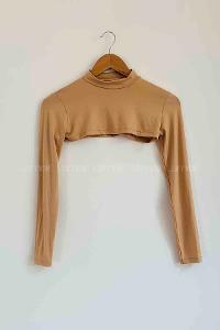 Cream Medium Crew Neck Long Arm Unprinted Oversleeve
