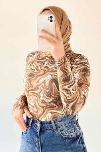 Lamelif Bisiklet Yaka Ebru Desenli Body Karamel