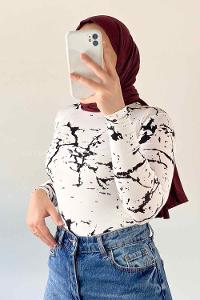 White-1 Medium Crew Neck Long Arm Combed Fabric Body