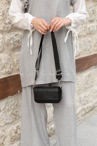 Lamelif Mini Kapaklı Hasır Askılı Kadın Çanta Siyah
