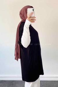 Black Medium Crew Neck Short Arm Combed Fabric Unprinted T-shirt