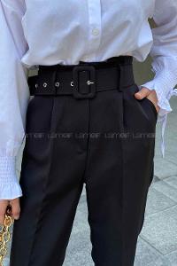 Lamelif Kemerli Havuç Pantolon Siyah