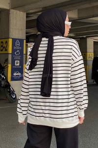 Black Crew Neck Combed Fabric Unprinted Tunic