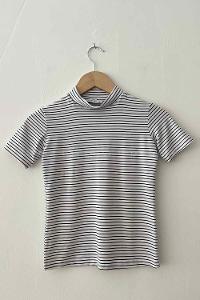 White Black Turtle Neck Short Arm Combed Fabric Body