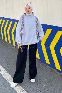 Gray Hood Neck Long Arm Unprinted Sweatshirt