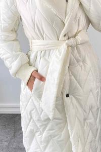 White Hood Neck Long Arm Coat